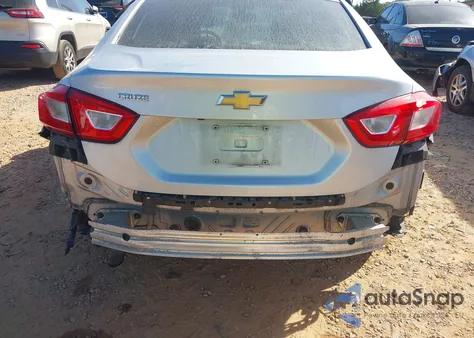 2018 Chevrolet Cruze Ls Auto z USA, uszkodzony, nr VIN 1G1BC5SM6J7217552